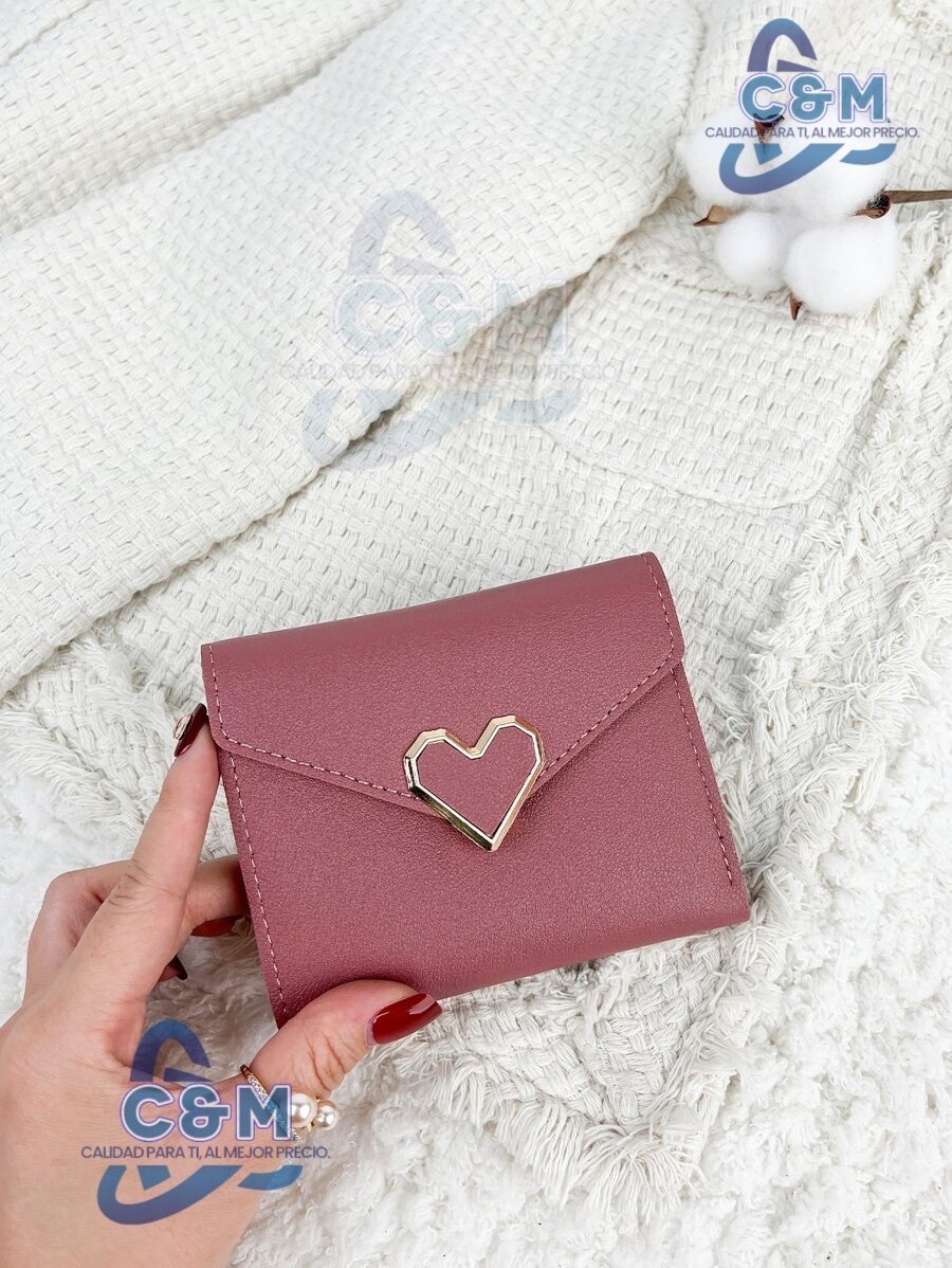MONEDERO ROSADO CON DIJE DE CORAZON M48